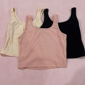 COPY - COPY - COPY - Ribbed scoop neck tank x3